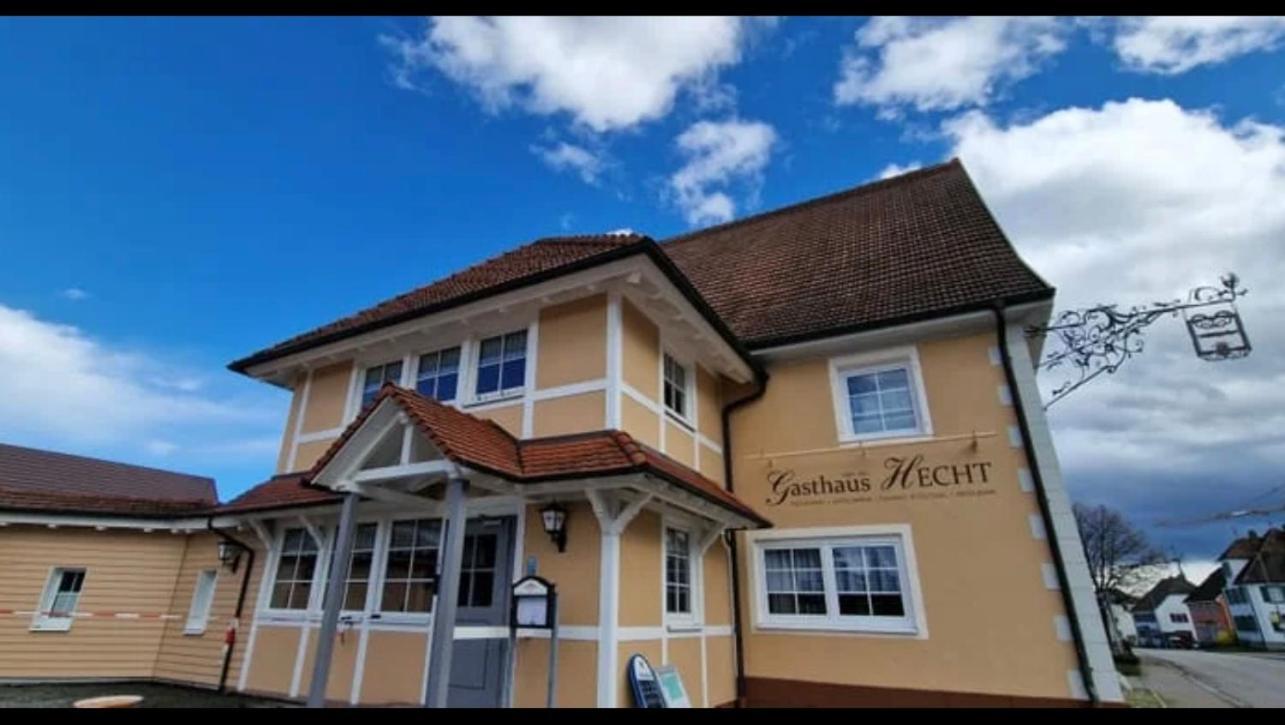 Gasthaus Hecht Orsingen-Nenzingen エクステリア 写真
